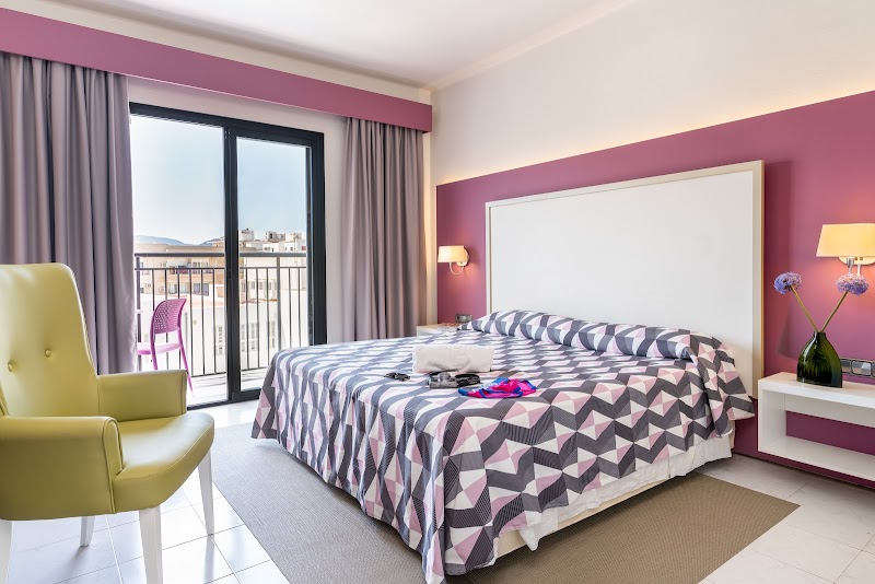 The Purple Hotel by Ibiza Feeling photo 2