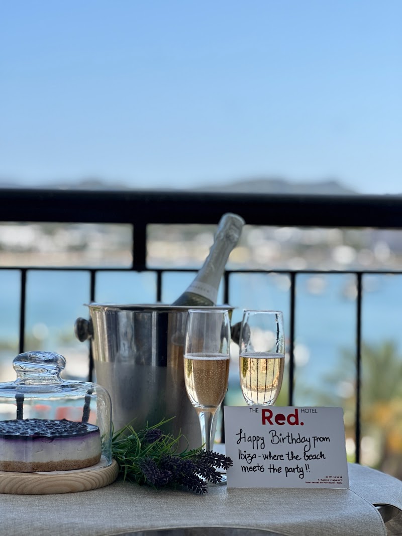 The Red Hotel by Ibiza Feeling photo 9