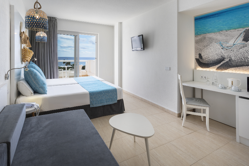 Tropic Garden Hotel Apartments photo 2
