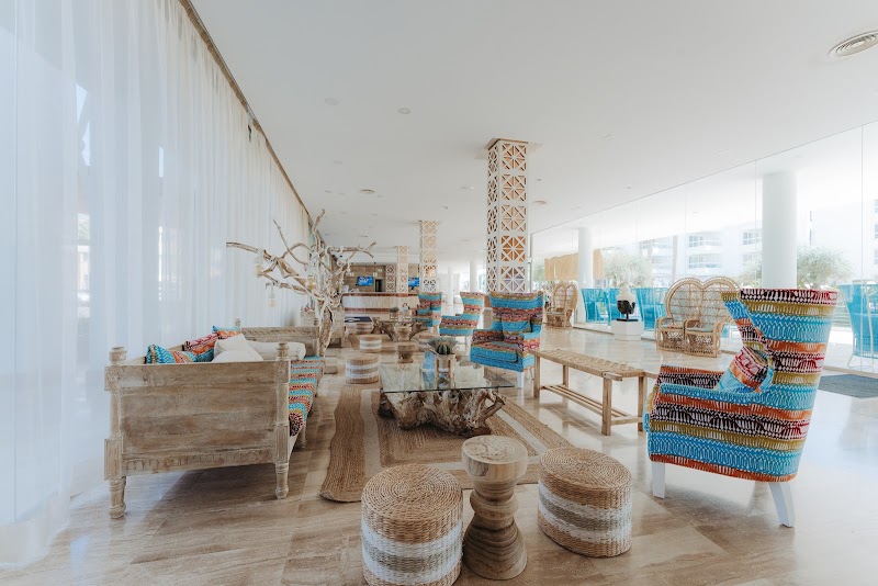 Tropic Garden Hotel Apartments photo 9