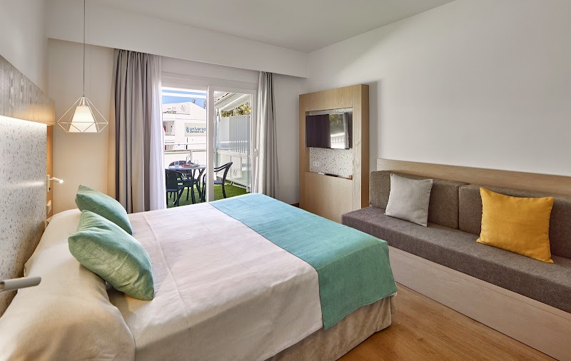 Universal Aparthotel Elisa photo 2