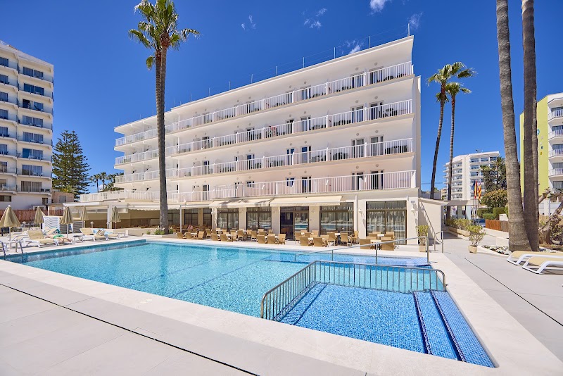 Universal Hotel Bikini