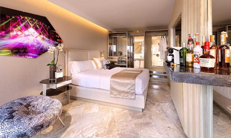 Ushuaïa Ibiza Beach Hotel photo 5
