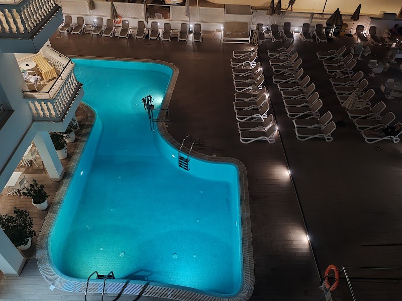 Welikehotel Triton Beach photo 3
