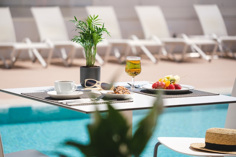 Welikehotel Triton Beach photo 5
