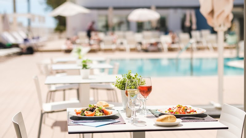 Welikehotel Triton Beach photo 6