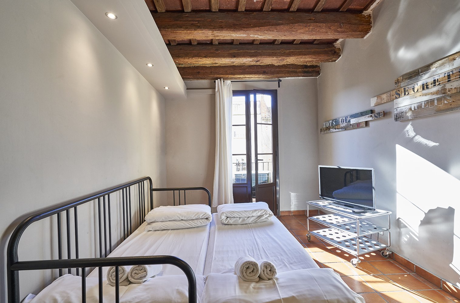 AinB Las Ramblas Guardia Apartments photo 10