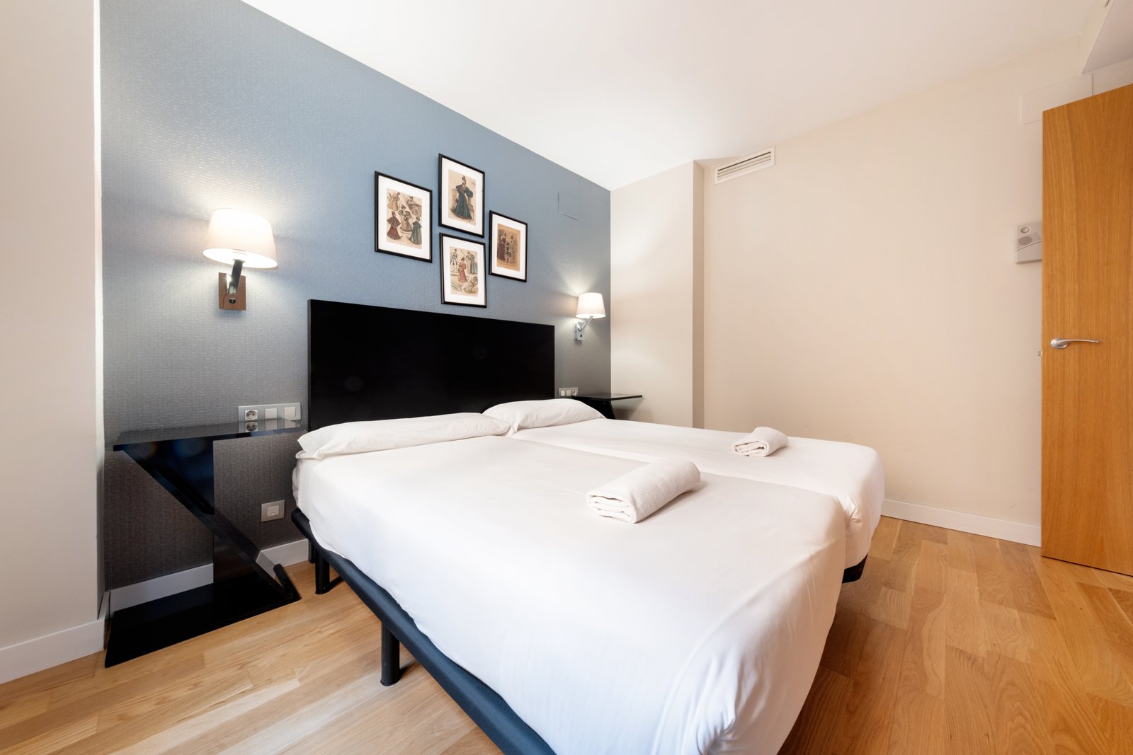 AinB Sagrada Familia Apartments photo 10
