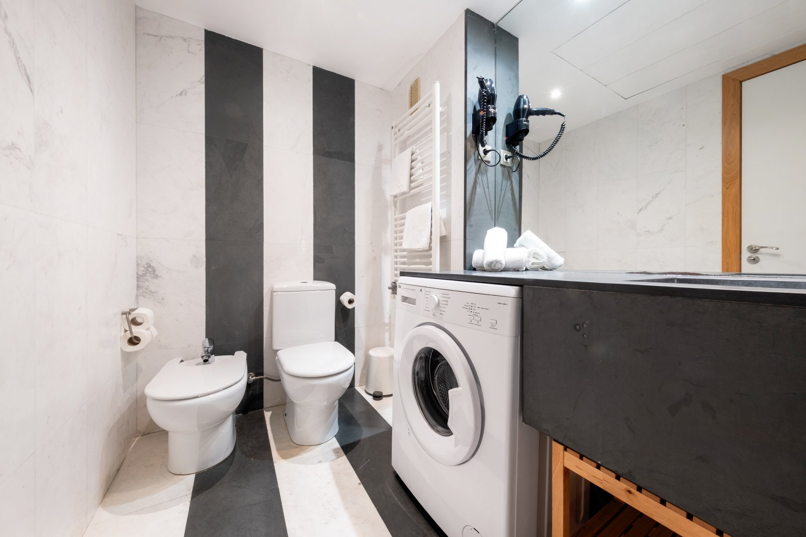 AinB Sagrada Familia Apartments photo 3