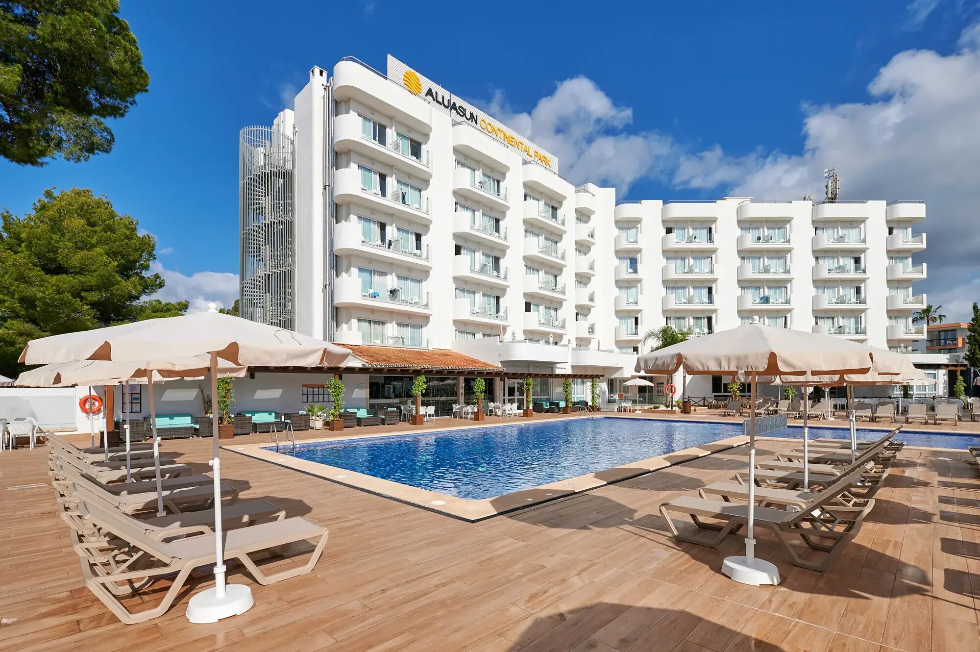 AluaSun Continental Park Hotel & Apartments photo 1