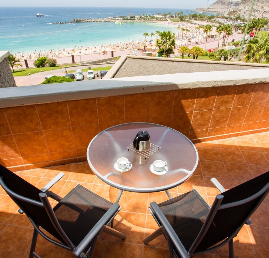 Apartamentos Amadores Beach photo 10