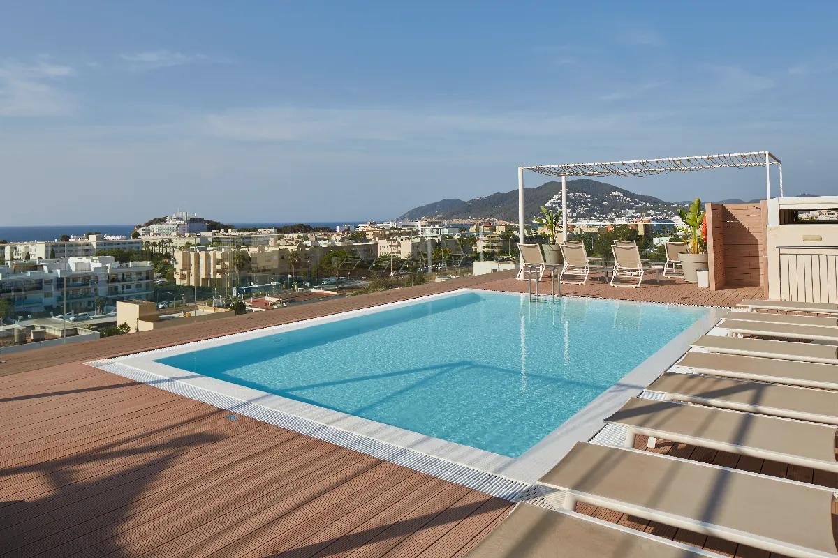Apartamentos Casa Luis by Invisa