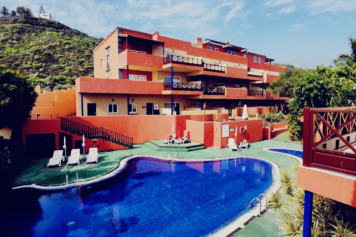 Apartamentos El Cerrito
