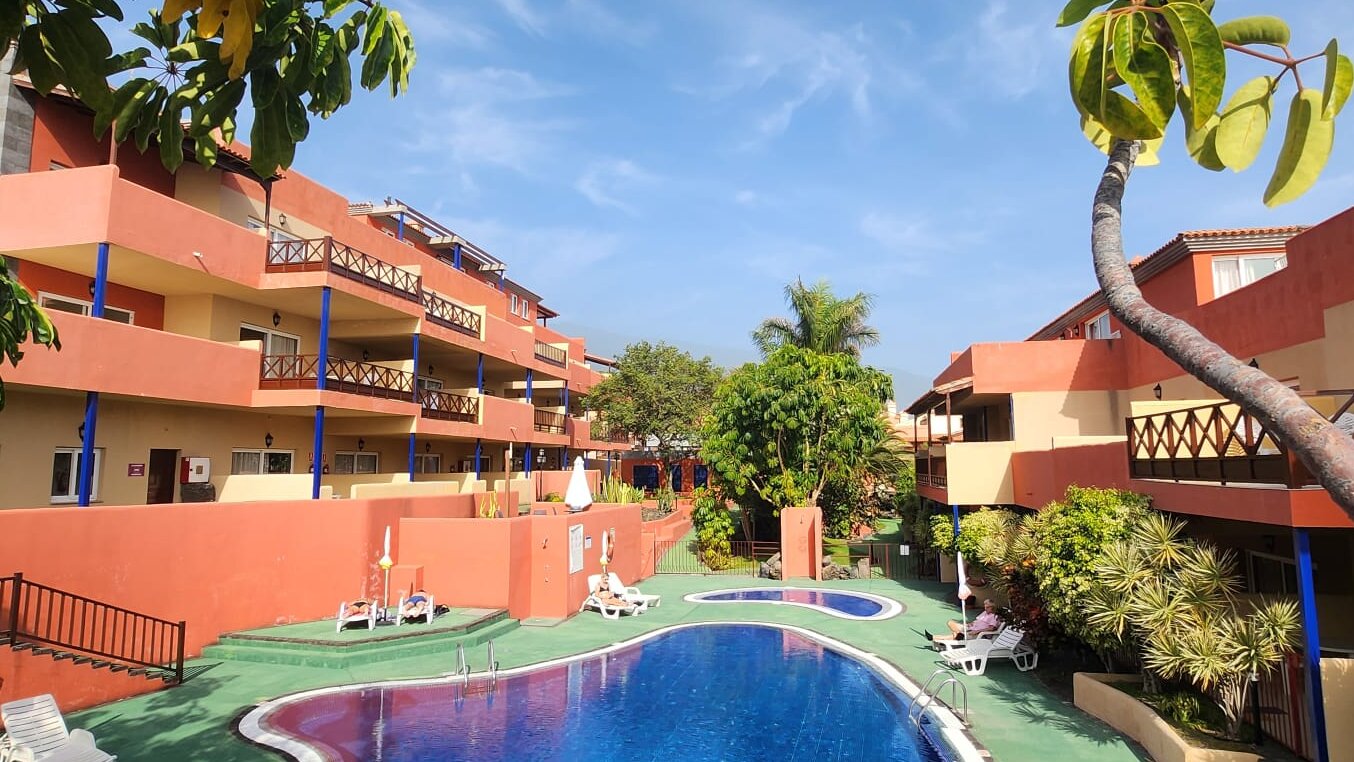 Apartamentos El Cerrito photo 1