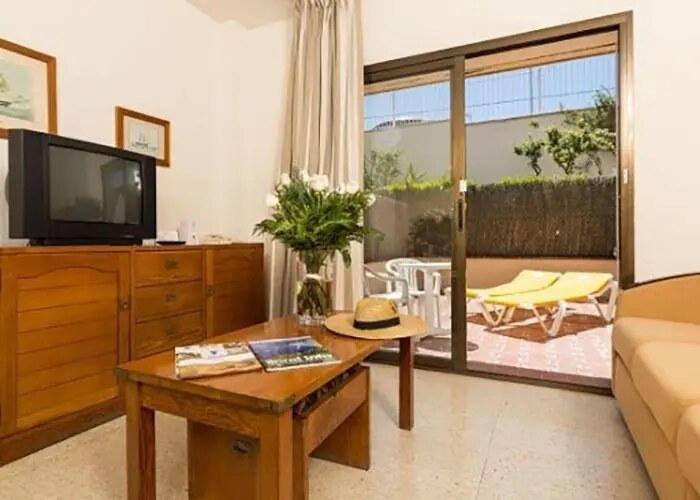 Apartamentos Guitart photo 2