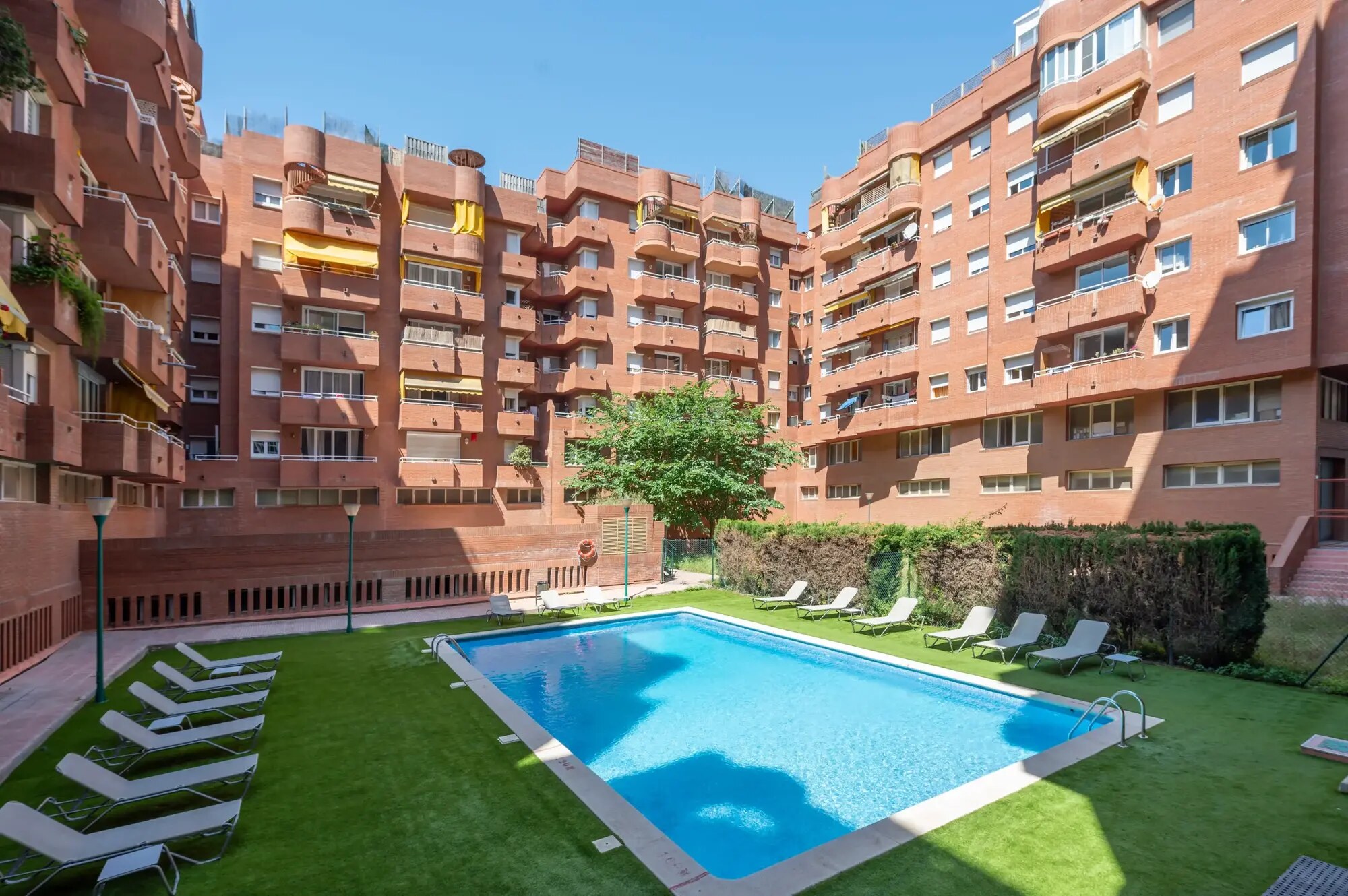 Apartamentos Hesperia Barcelona Sant Joan photo 1