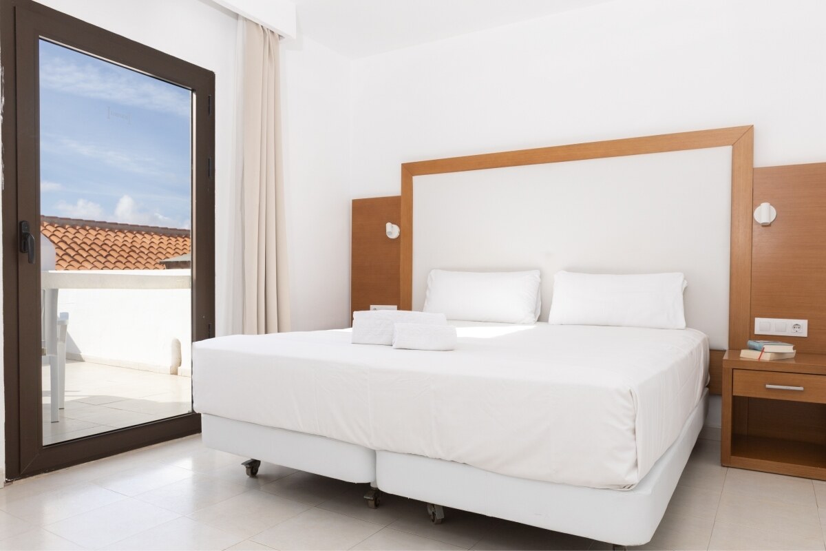 Apartamentos Hesperia Bristol Playa photo 8