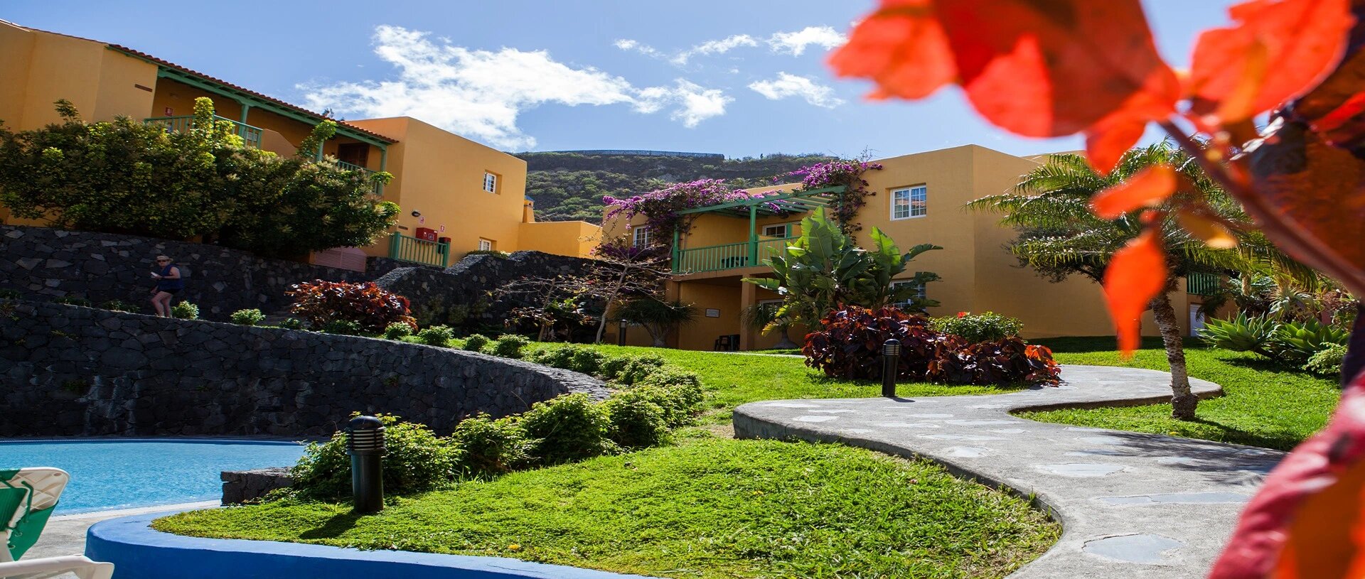 Apartamentos La Caleta photo 3