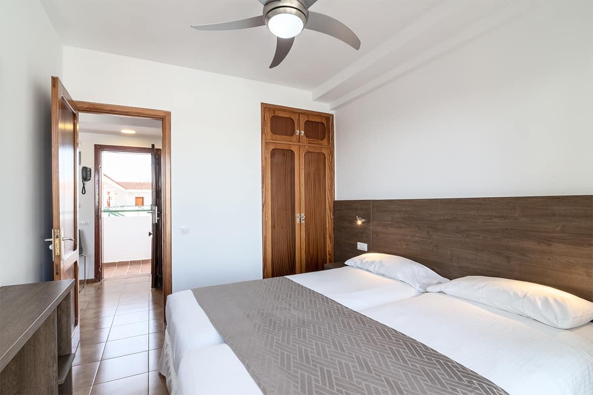 Apartamentos Montemayor photo 8