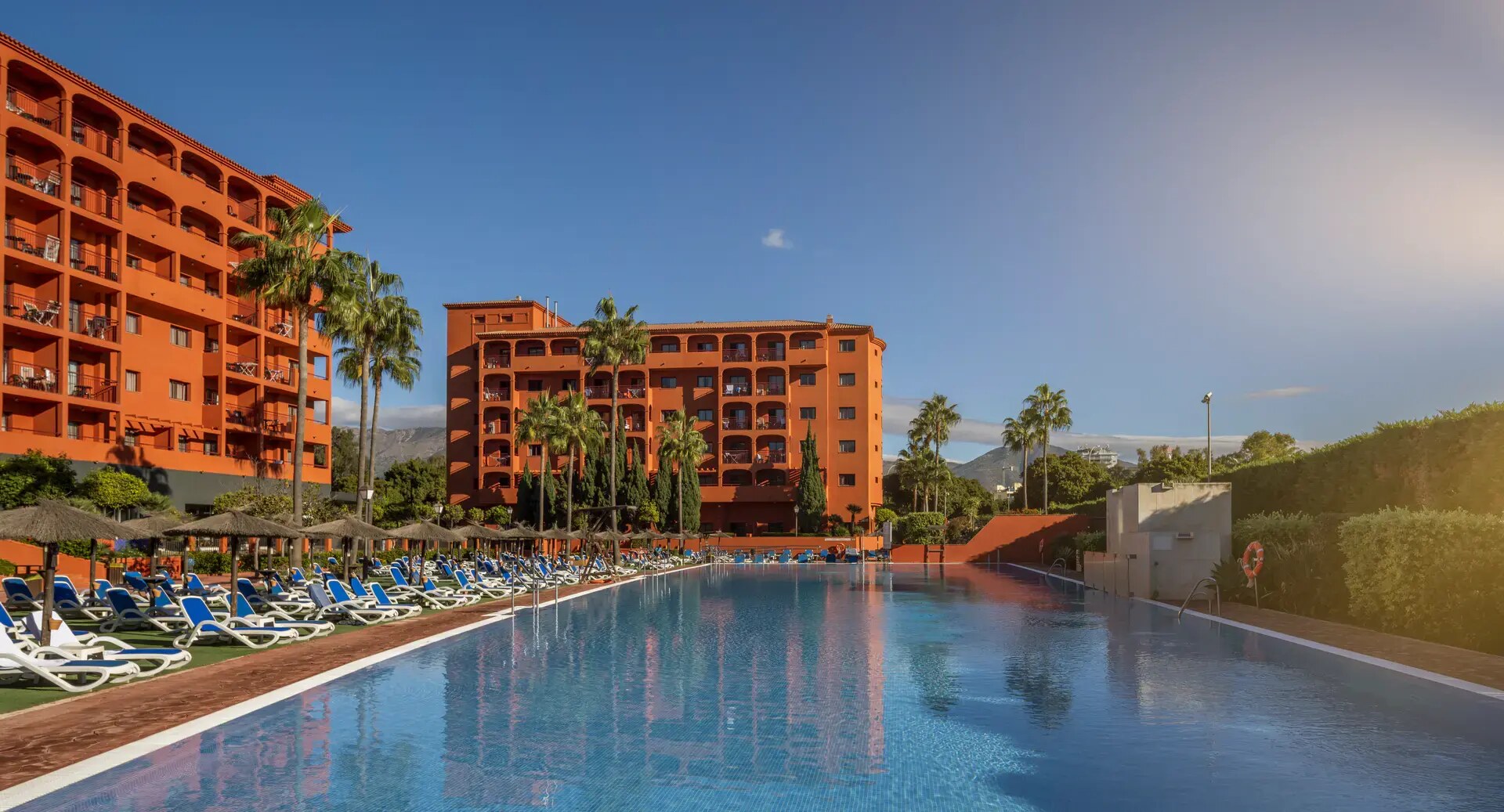 Aparthotel ILUNION Miramar photo 2