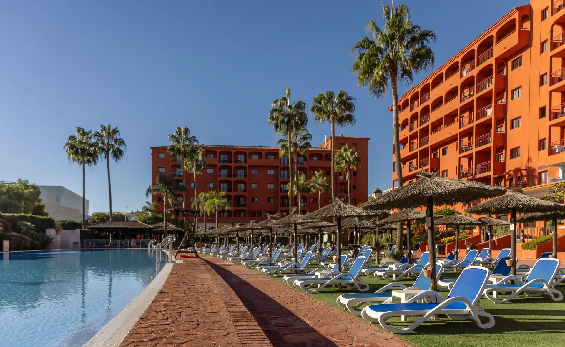 Aparthotel ILUNION Miramar photo 3