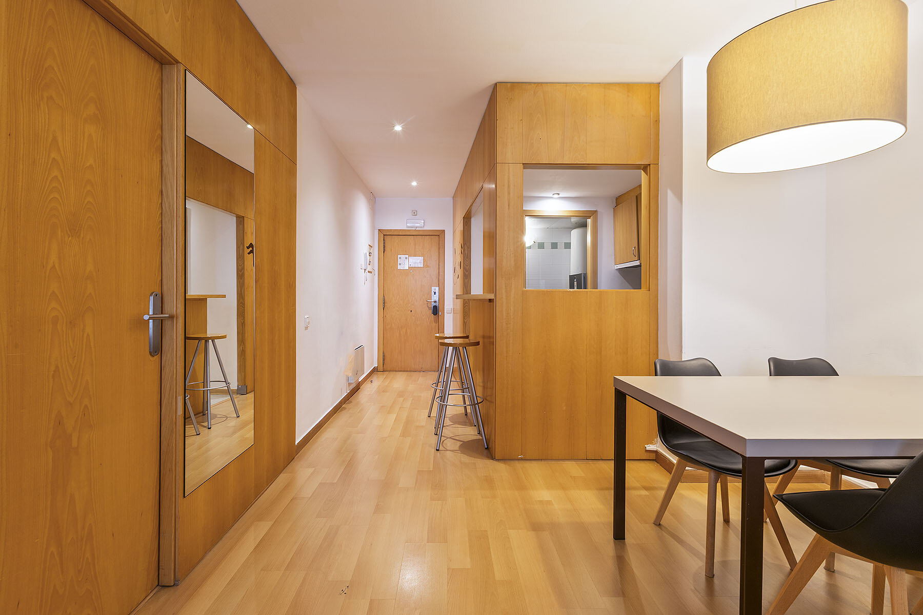 Aspasios Plaza Real Apartments photo 3