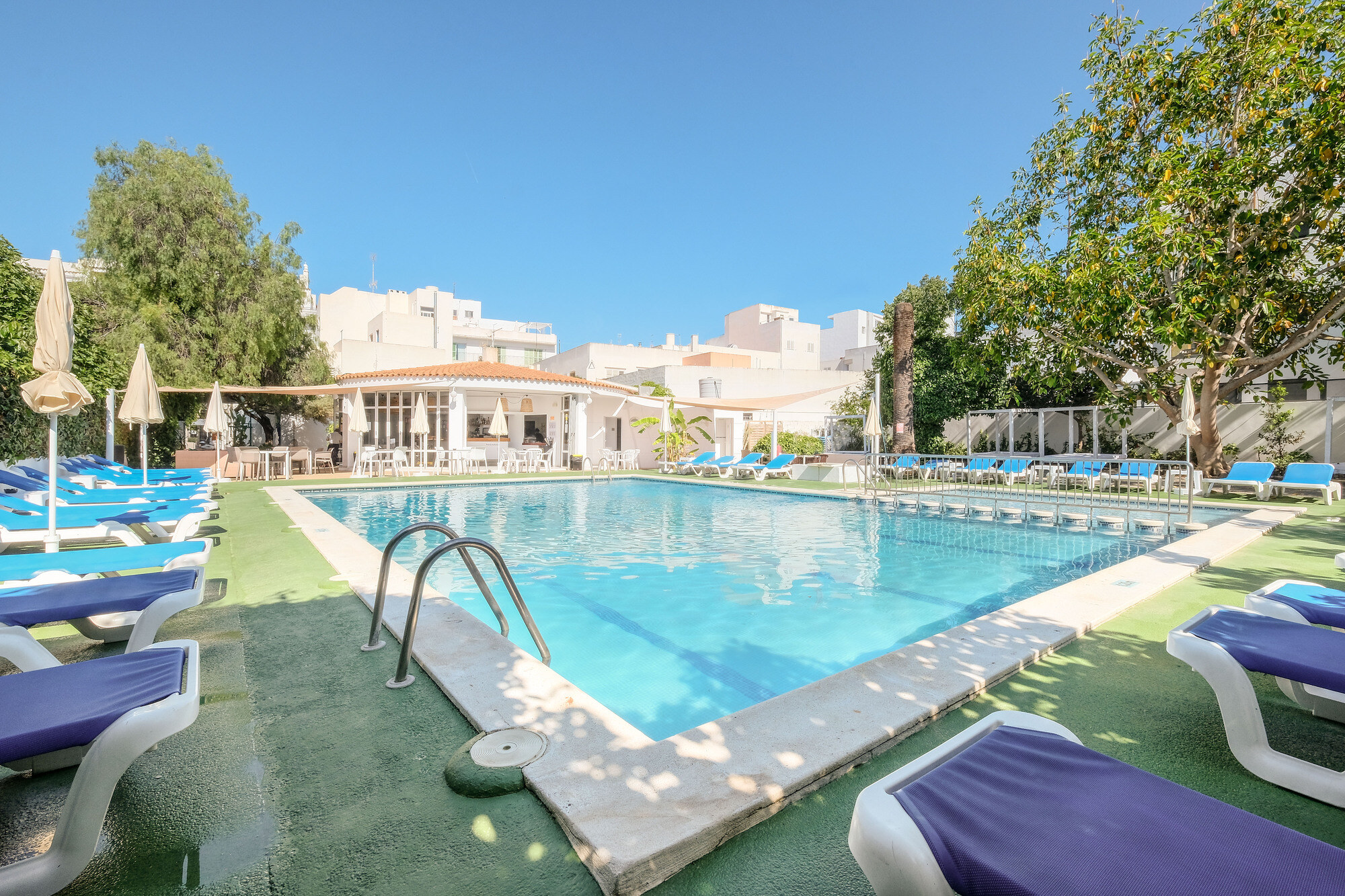 azuLine Hotel Llevant photo 2