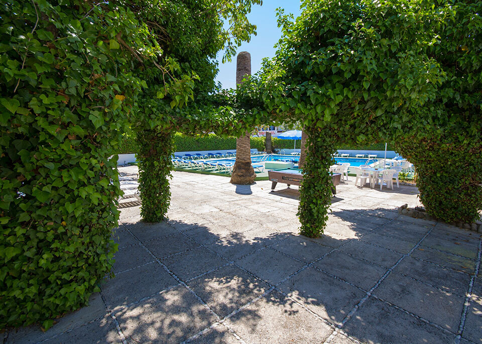 azuLine Hotel Llevant photo 5