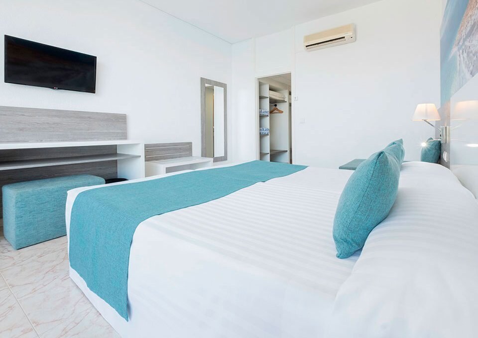 azuLine Hotel Mar Amantis photo 9