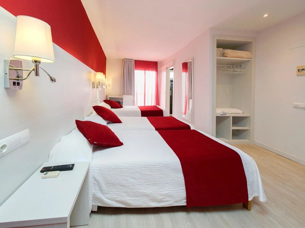 azuLine Hotel Marino photo 8