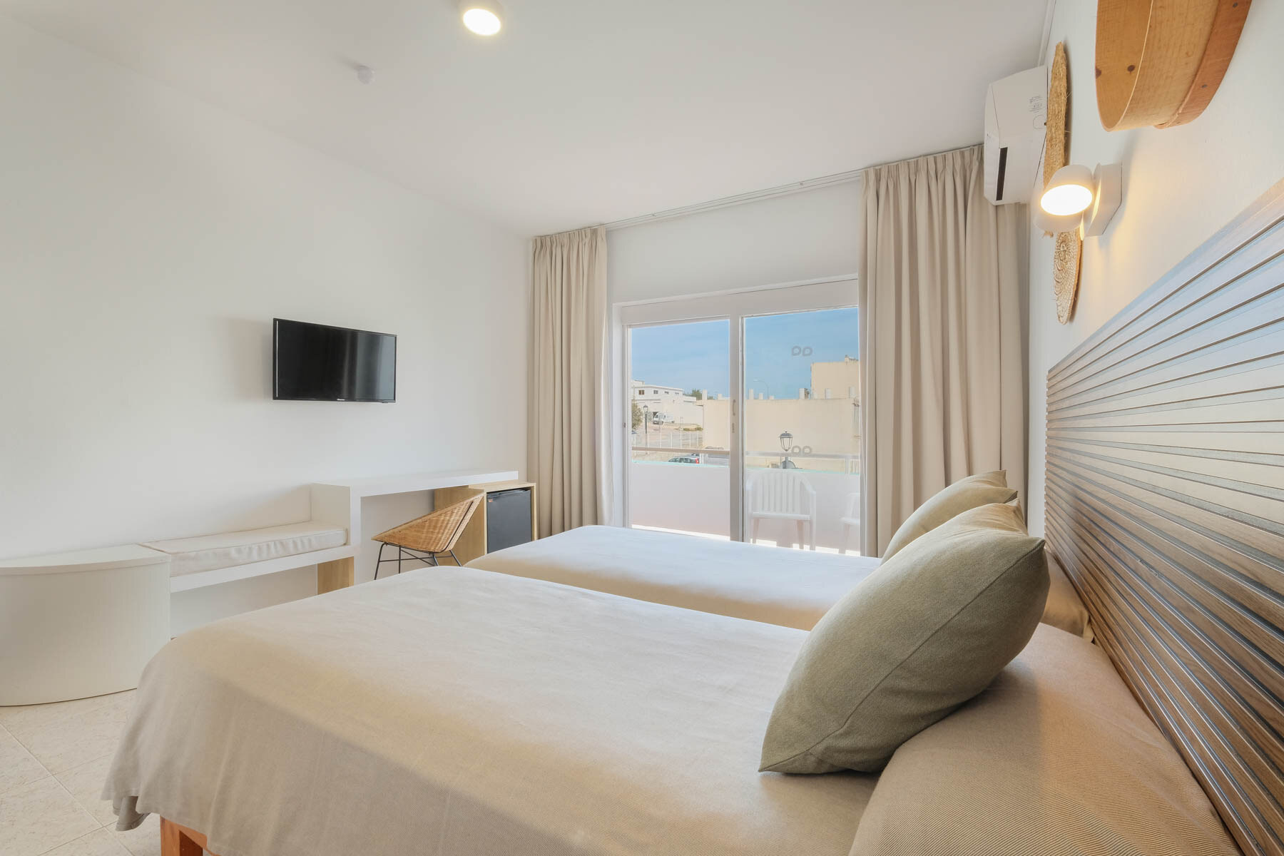 azuLine Hotel Mediterraneo photo 8