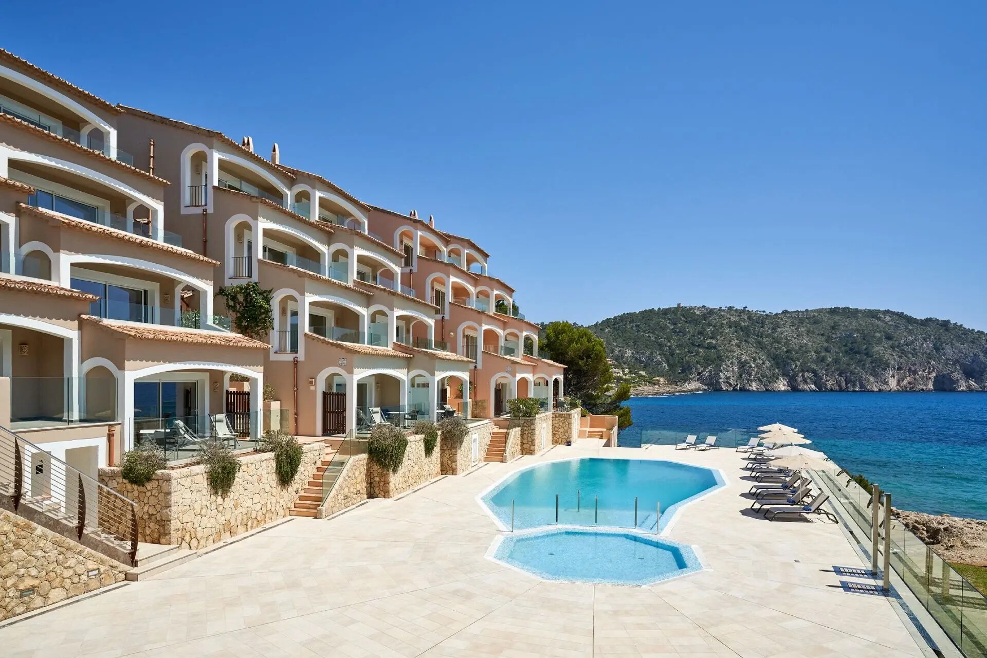 Bahia Suites Camp de Mar photo 3