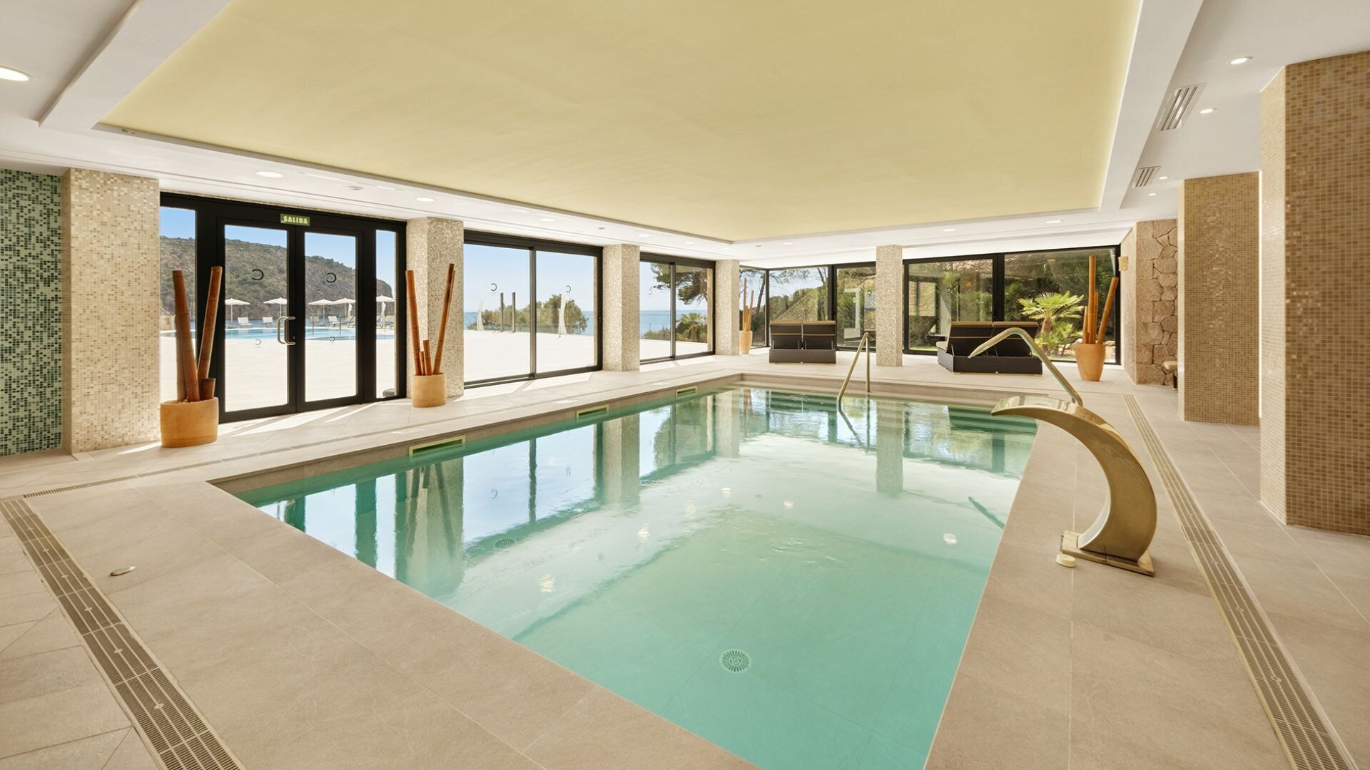Bahia Suites Camp de Mar photo 9