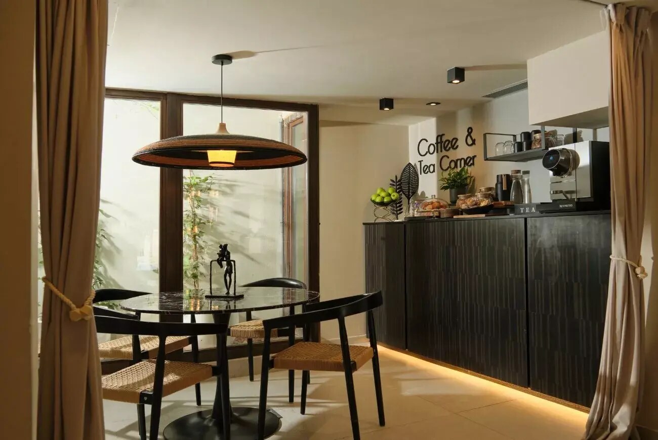 Belle Marivent Mediterranean Petit Hotel photo 8