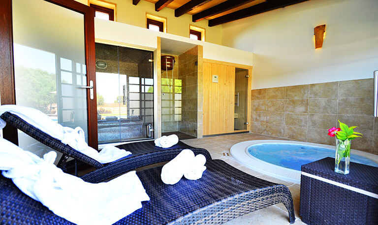 Bennoc Petit Hotel photo 2