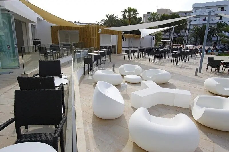 BG Hotel Pamplona photo 4