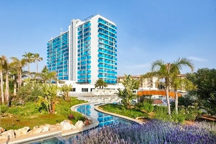 BG Tonga Tower Design Hotel & Suites photo 3