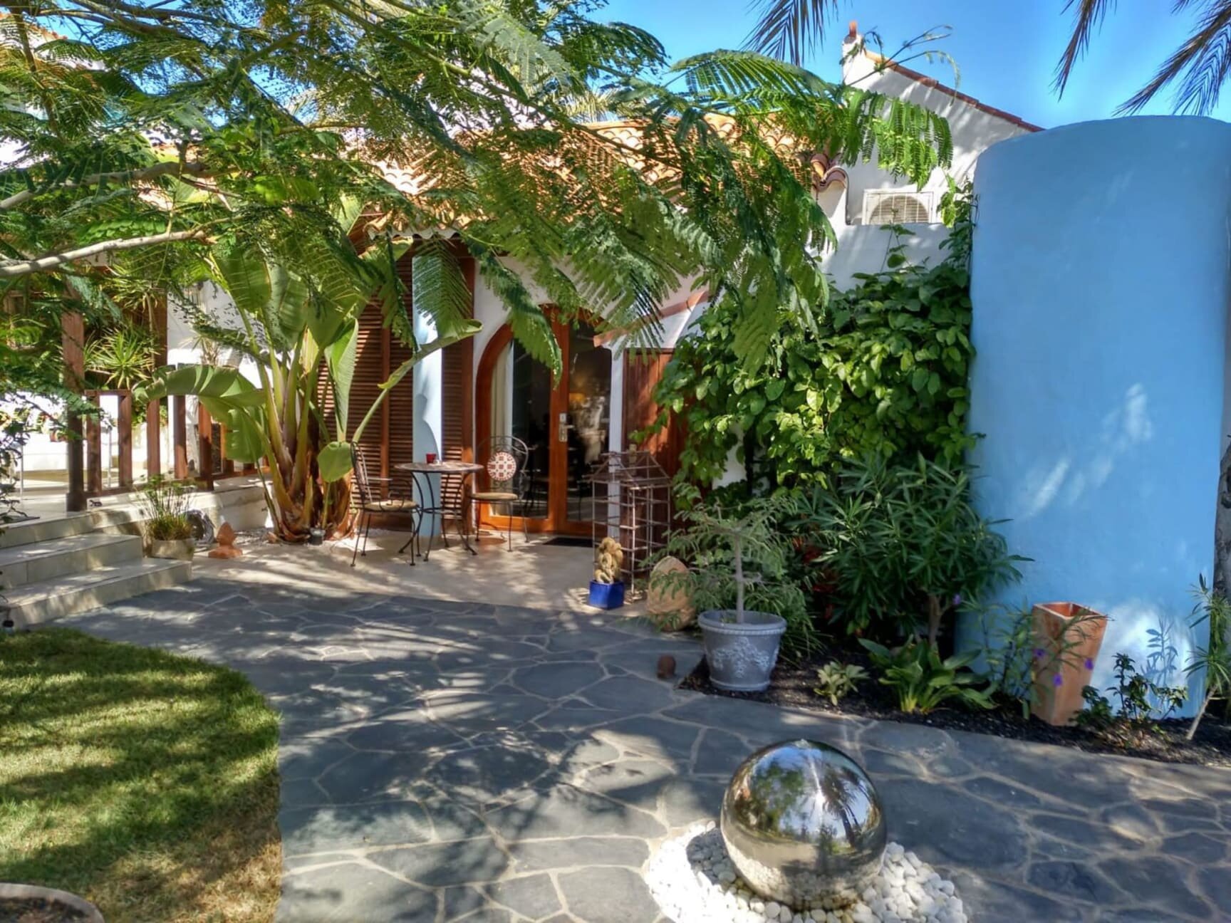 Birdcage Resort photo 10