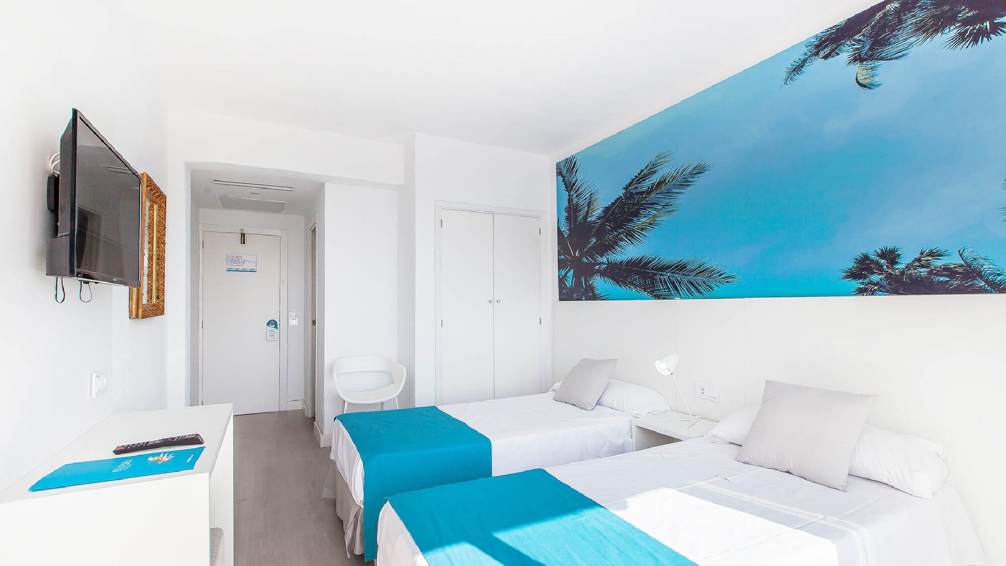 BLUESEA Arenal Tower Adults Only photo 3