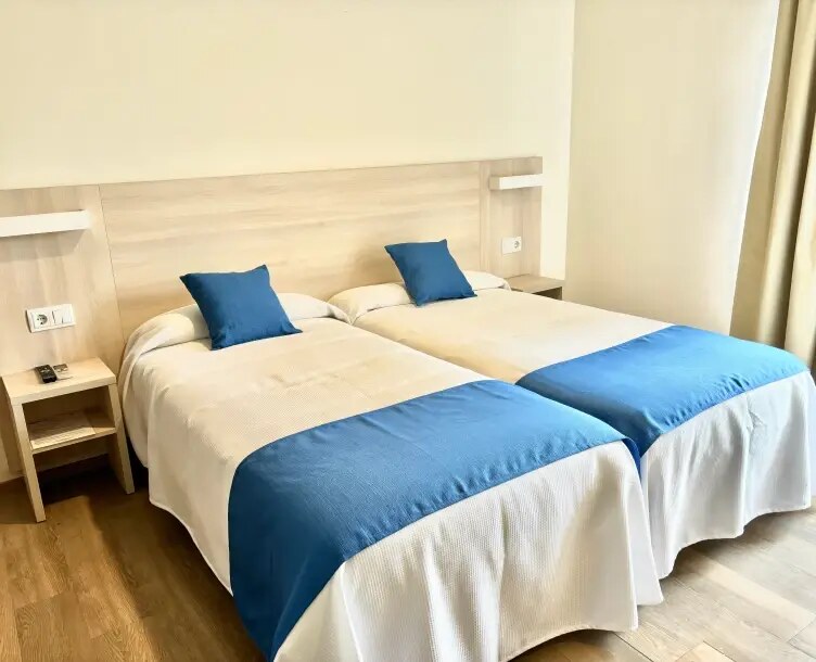 Bluewater Hotel photo 9