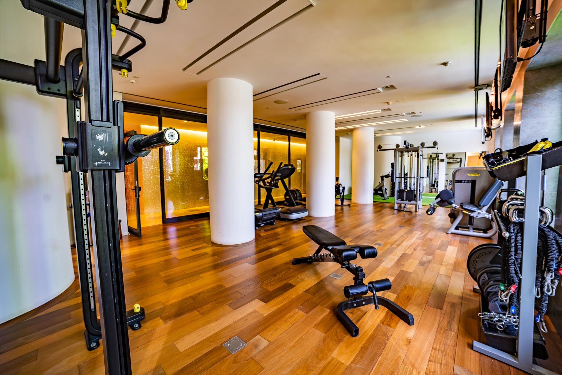 Bohemia Suites & Spa photo 9
