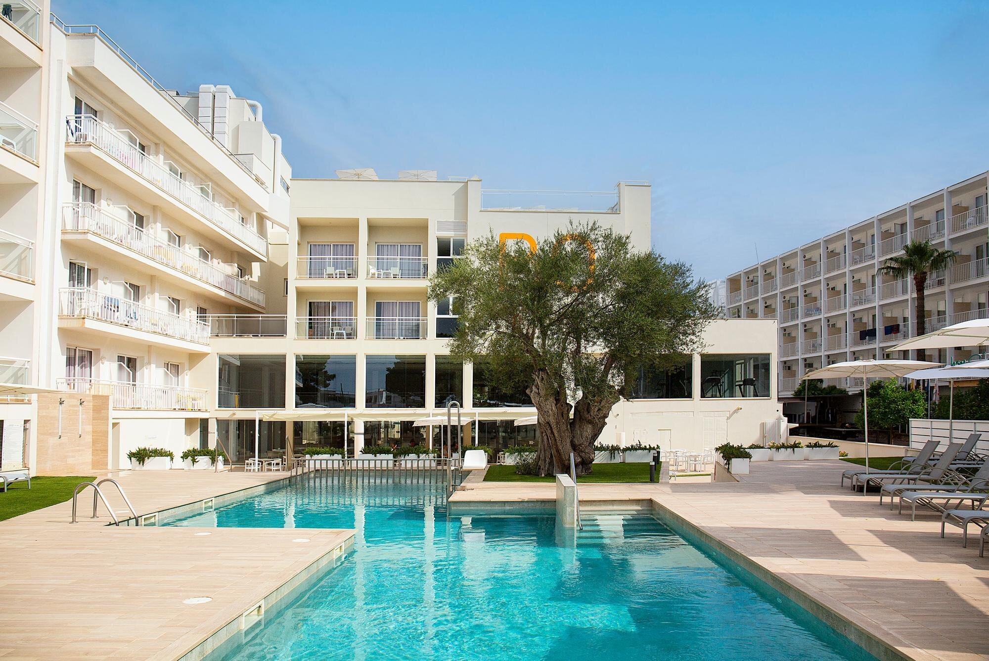 BQ Bulevar Peguera Hotel photo 1
