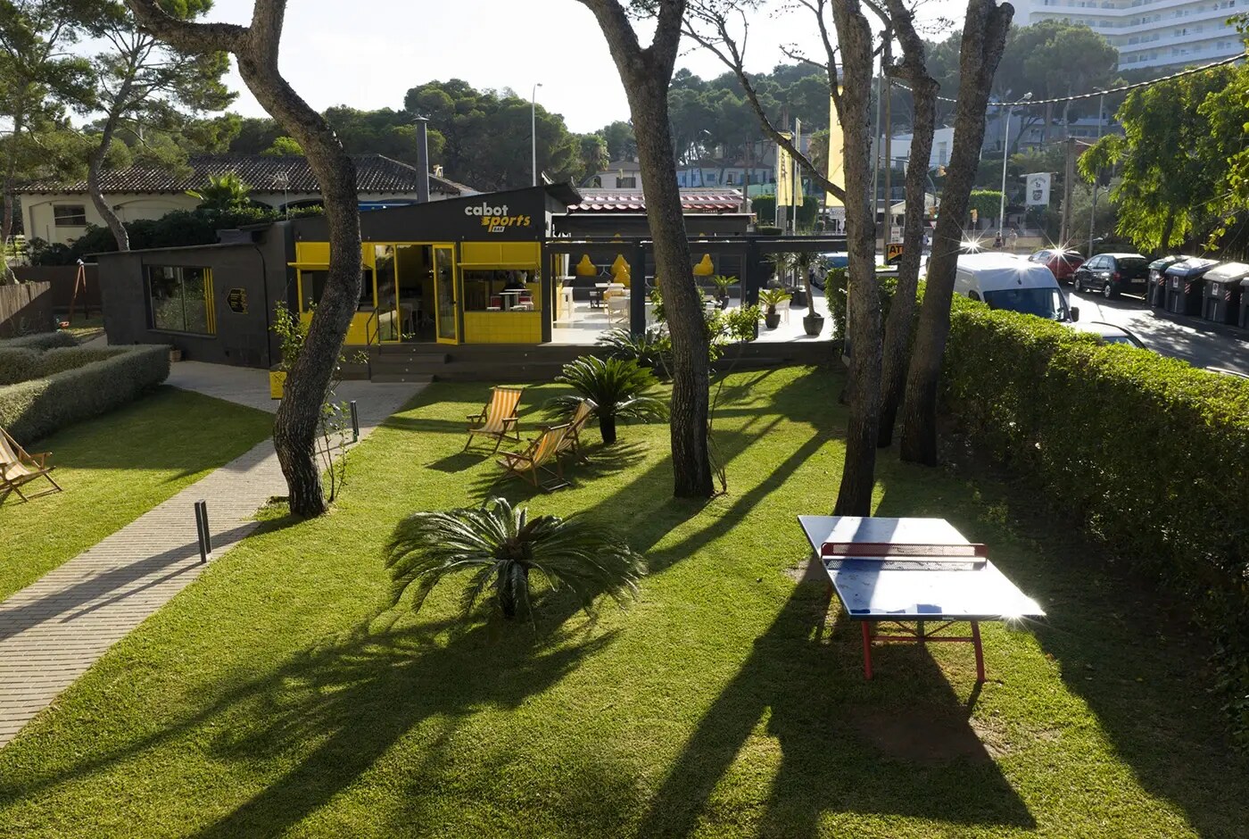 Cabot Tres Torres Apartments photo 4