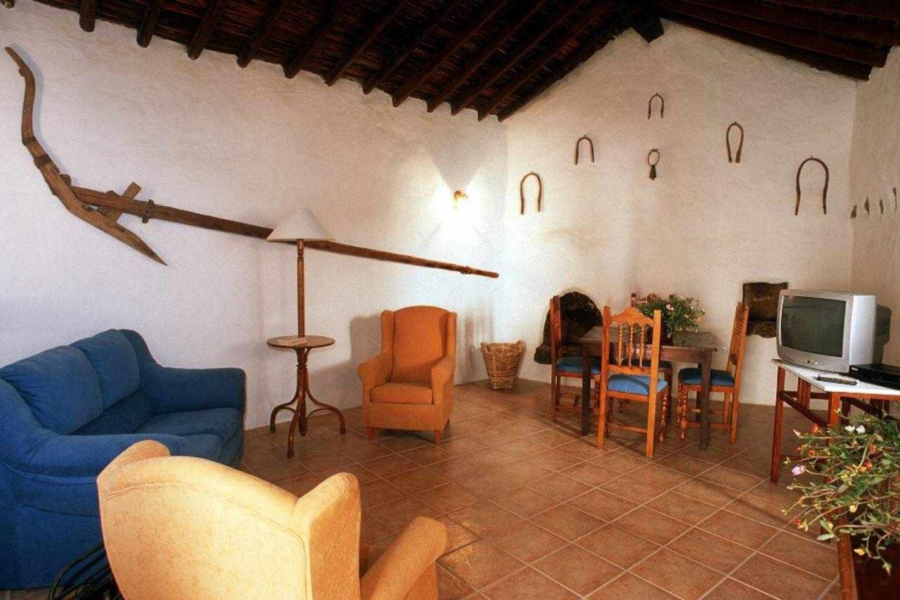 Casa Rural El Olivar – El Orujo photo 7