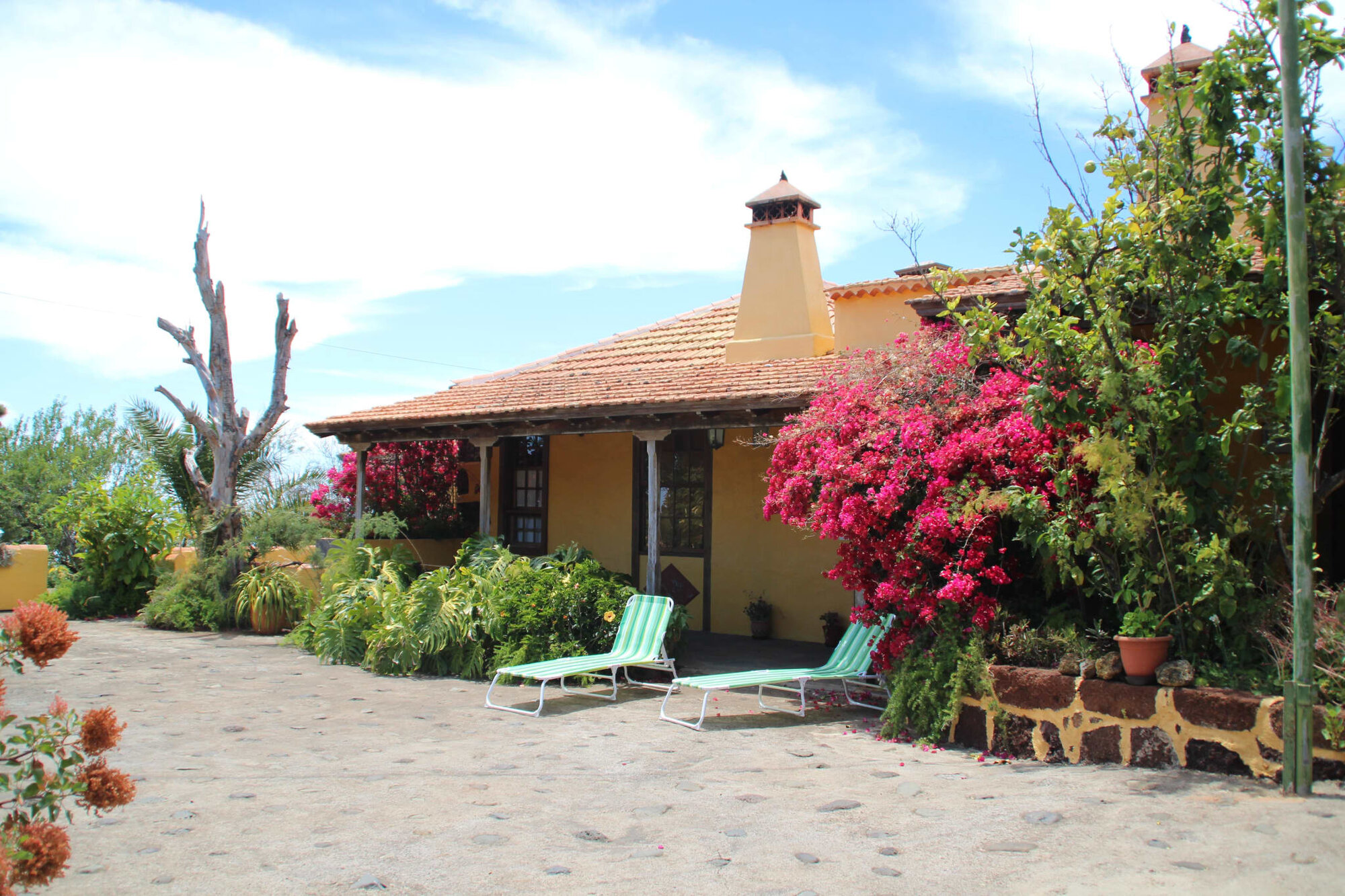 Casas Rurales Los Marantes photo 3