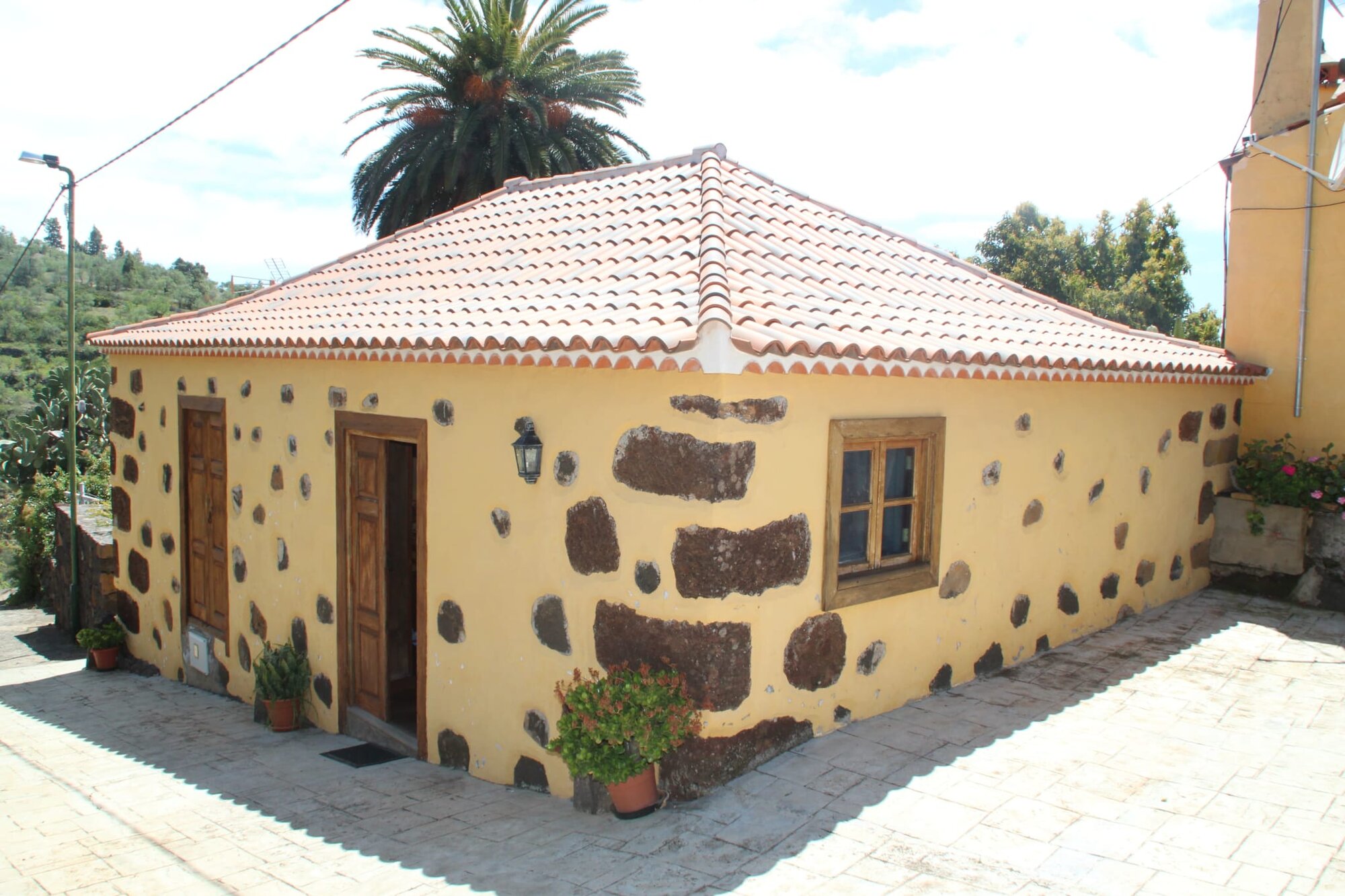 Casas Rurales Los Marantes photo 4