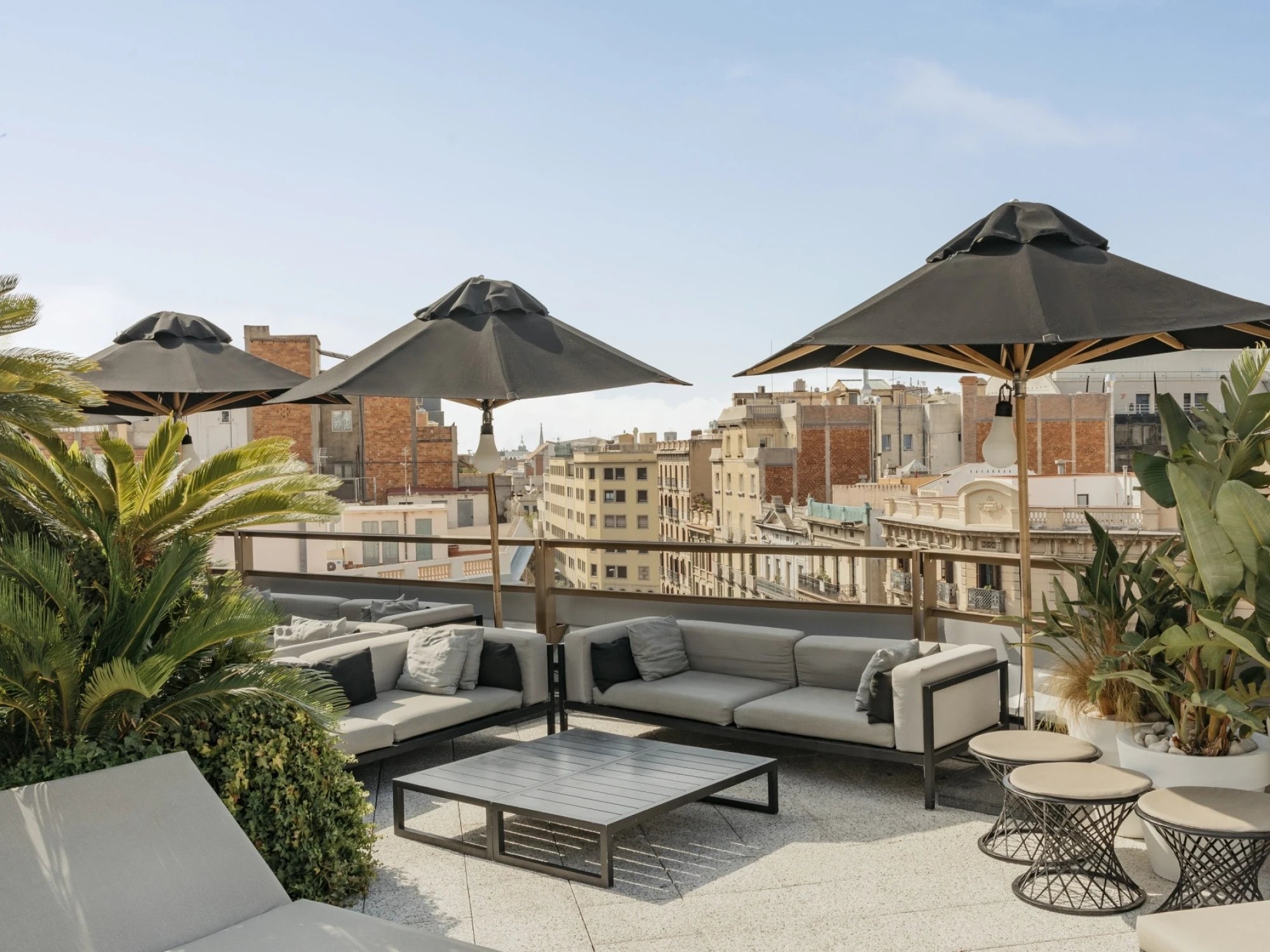 Claris Hotel & Spa photo 2