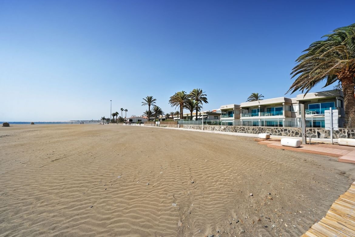 ConMar Apartments photo 2