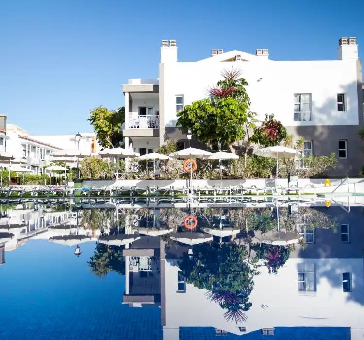 Apartments Coral Compostela Beach Golf