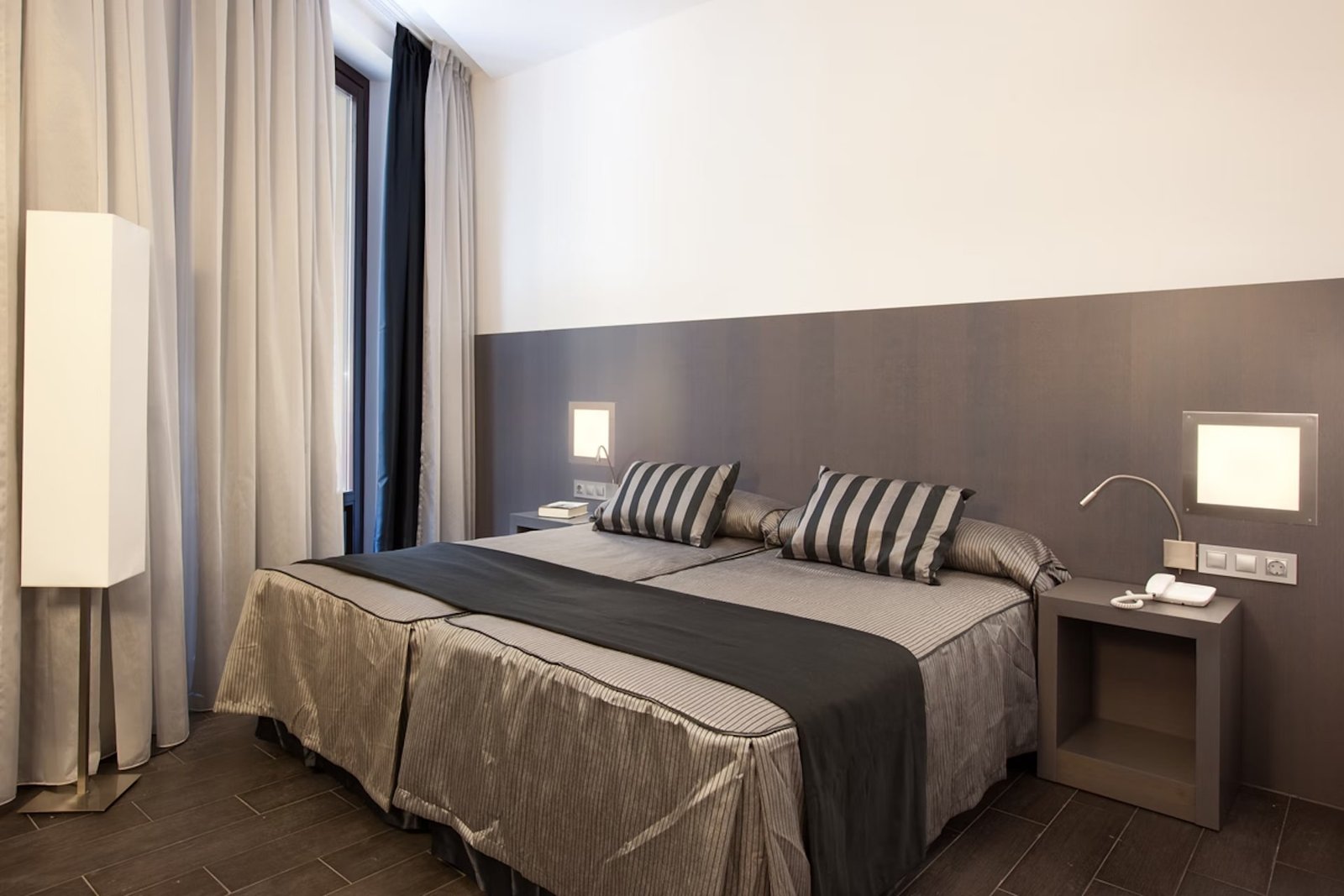 Dalia Ramblas Hotel photo 4